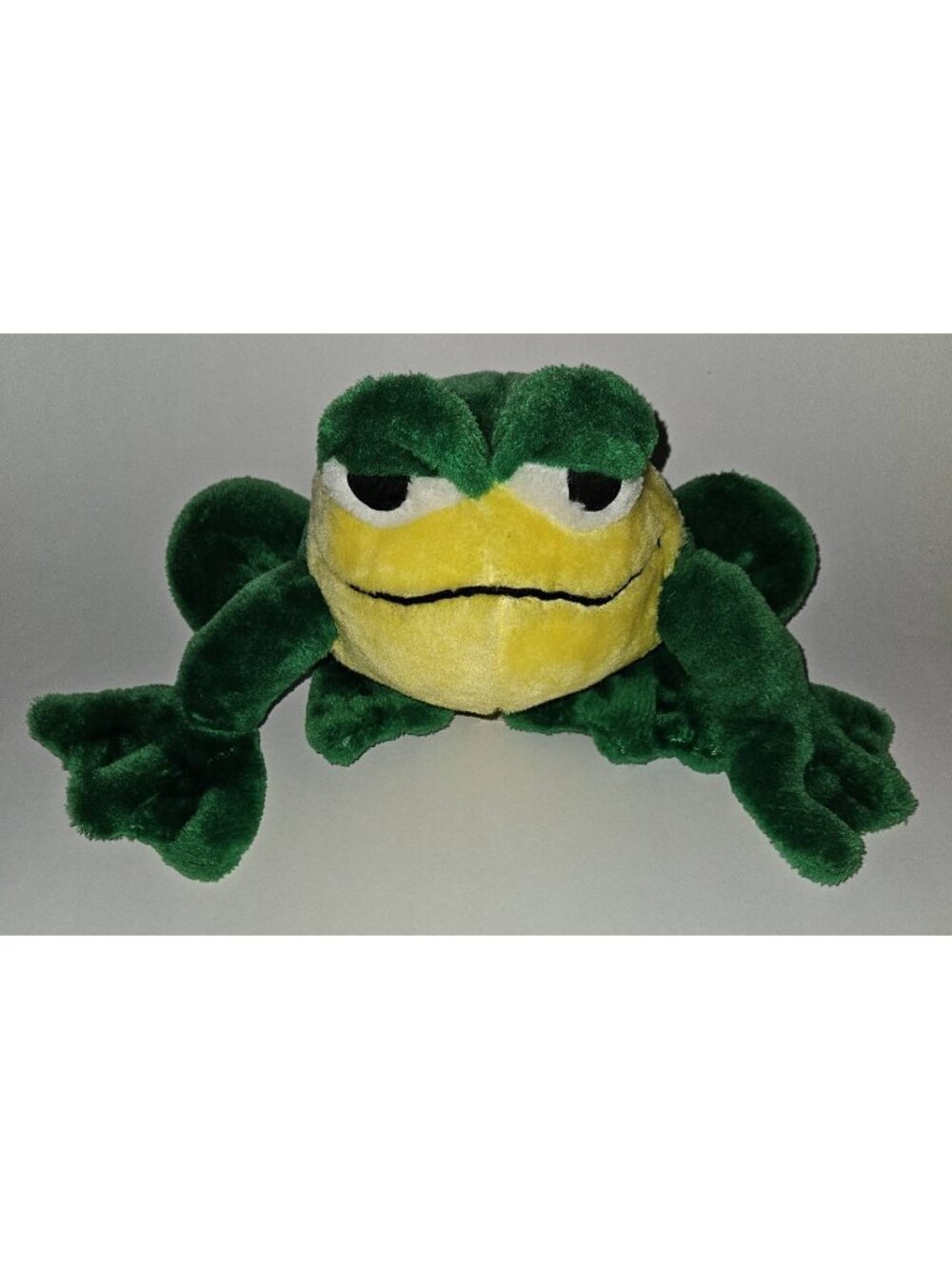 VTG Play By Play Grumpy Frog Plush Stuffed Animal Toy 17" Wide Carnival Style
